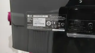 Monitor LG Flatron Full HDTV M2450D-PZ