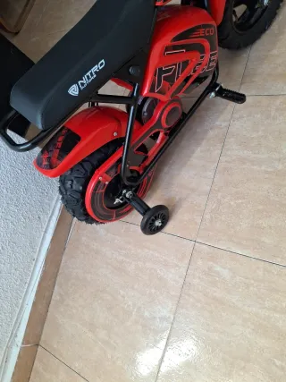 Moto Nitro Flee sin estrenar