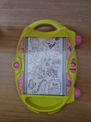 Proyector Dora la Exploradora para Calcar con luz