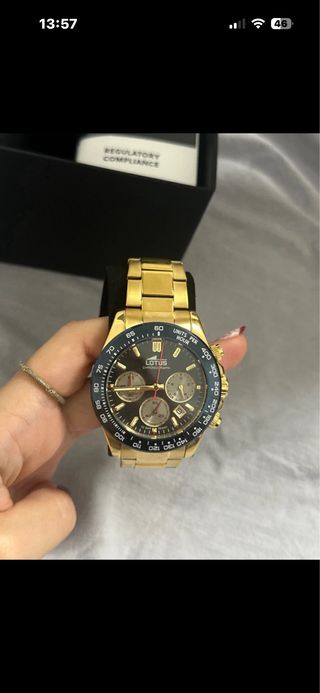 Reloj Lotus Oro y Azul