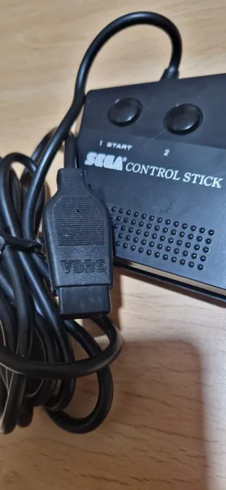 SEGA Control Stick + 2 Juegos Mega Drive