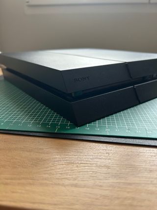 Consola PlayStation 4 (PS4) Negra