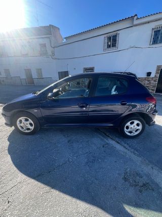 Peugeot 206 2004