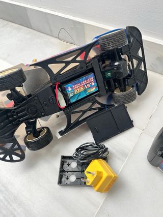 Coche RC Ford Focus WRC con batería