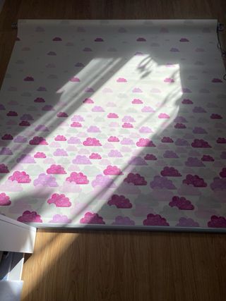 Estor infantil nubes rosa y lila