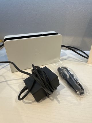 Nintendo Switch OLED Blanca + Mario Kart 8