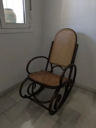 2 Mecedoras de mimbre artesanal