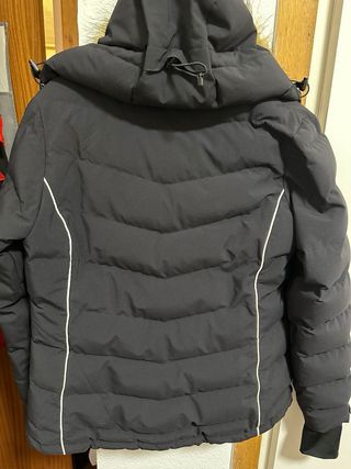 Chaqueta de invierno/ski NUEVA