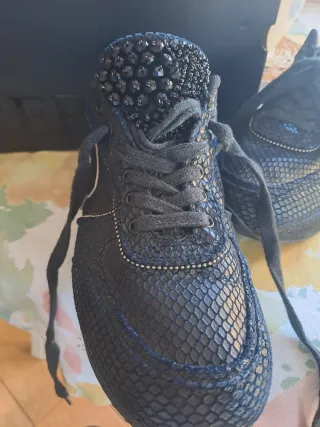 Zapatillas Replay Negras Piel Serpiente