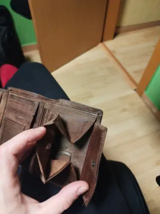 Cartera de piel con diseño de moto