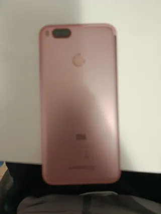 Lote de teléfonos (Xiaomi y LG)