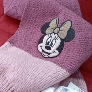 Sciarpa Minnie Mouse rosa/lilla con pon pon
