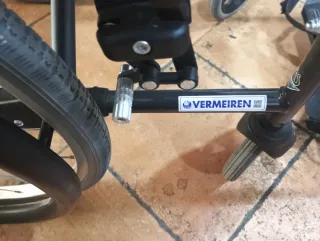 Silla de ruedas semi nueva