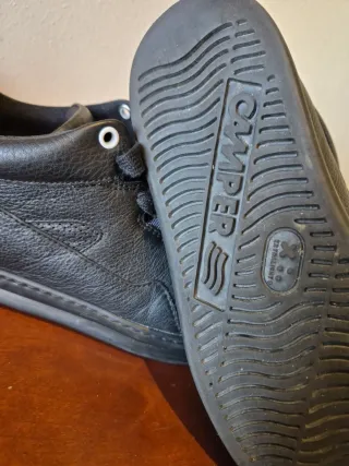 Botín Camper Negro Talla 40