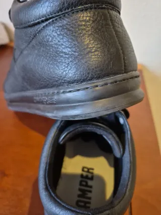 Botín Camper Negro Talla 40