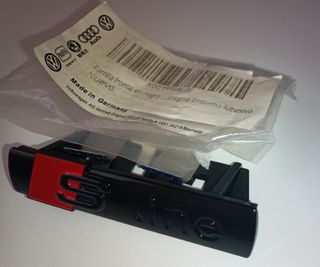 Logos Audi A3 TDI Sline Negro