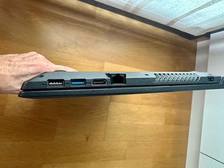 Lenovo Portátil 238 GB Intel Core i3