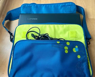 Lenovo Portátil 238 GB Intel Core i3