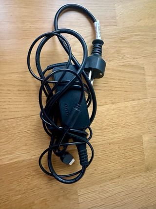 Lenovo Portátil 238 GB Intel Core i3