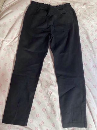 Pantalones negros
