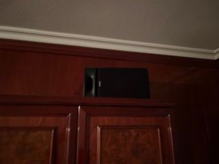 Equipo de música Sanyo con altavoces