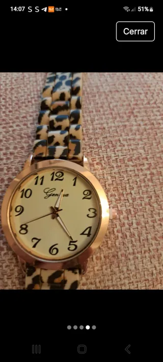 Reloj de mujer con estampado de leopardo