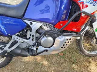 Honda Africa Twin XRV750