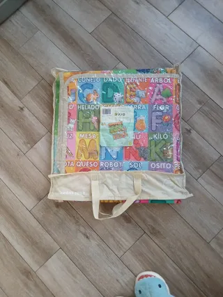 Alfombra Infantil Infant Planet Letras y Dibujos