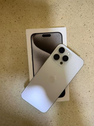 iPhone 15 Pro Max 256GB Gris/Plata