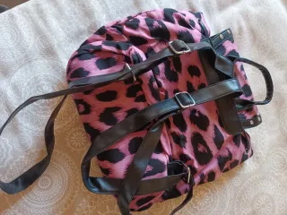 Mochila pequeña animal print