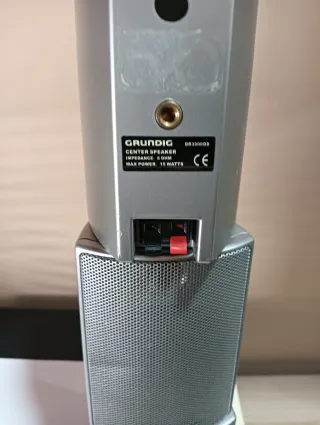 3 altavoces Grundig DE 15WT