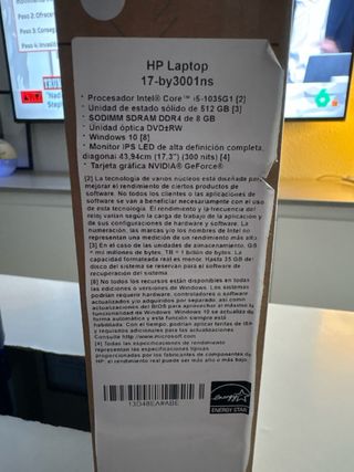 HP Laptop 17-by3001ns Plata