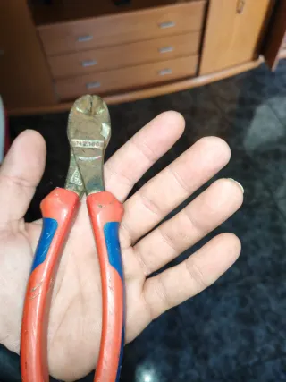 Alicates de corte KNIPEX