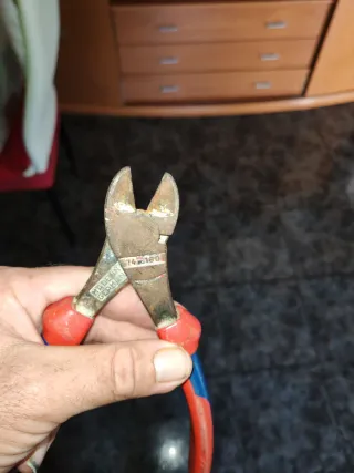 Alicates de corte KNIPEX