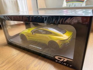 Aston Martin Vantage 2024 1:18 GT Spirit Amarillo