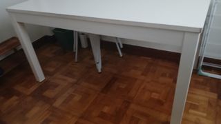 Mesa para estudio, salón