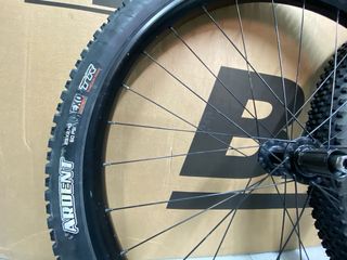 RUEDAS SUN RINGLE BOOST 148x12 110x15 BICI ELECTRI