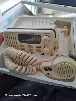 Emisora VHF ICOM IC-M45EURO