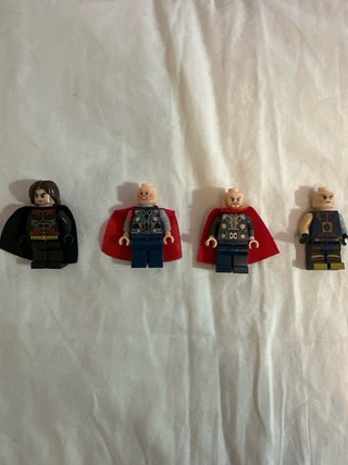 Pack Figuras LEGO Marvel / DC