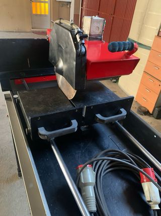 Cortadora de ladrillo trifásica con agua