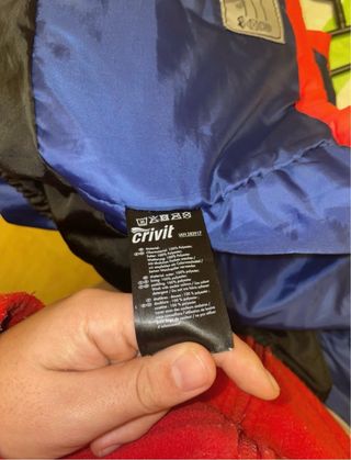 Abrigo de nieve rosa y azul