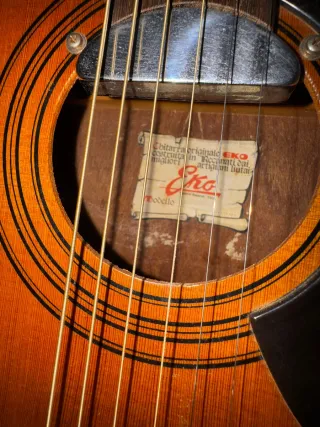 Guitarra Acústica EKO