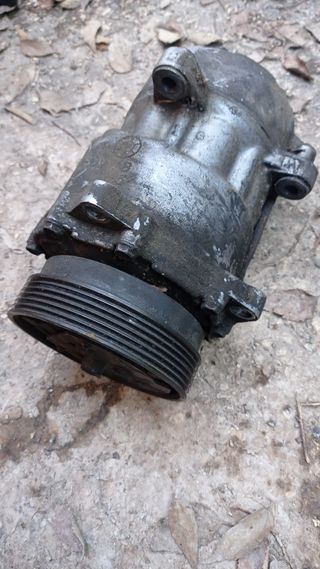Compresor A/C VW Golf MK3