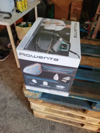 Rowenta Compact Steam Pro Centro de Planchado