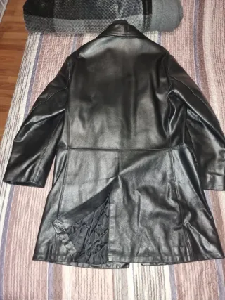 Giacca in pelle nera da uomo