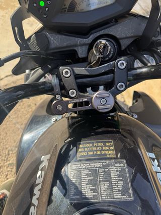 Kawasaki ER650 Naked nera