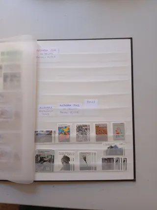 Sellos de Correos nuevos de Andorra años completos