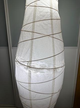 Lámpara de pie papel beige