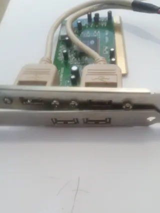 Tarjeta PCI USB Belkin + Adaptador