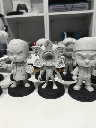 Figuras Stranger Things para pintar